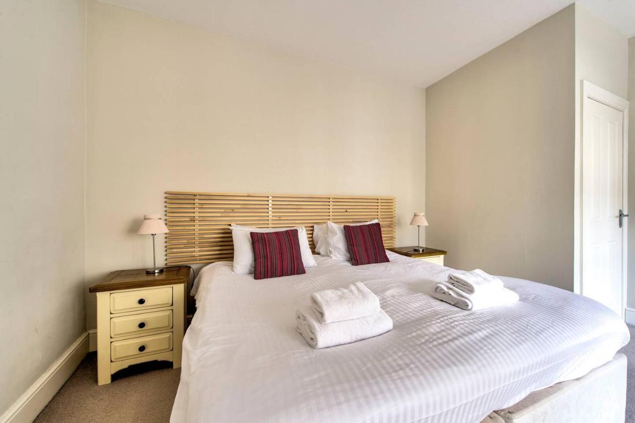 Joivy Bright 1 Bed Flat, Close To Princess Street Edinburgh Dış mekan fotoğraf